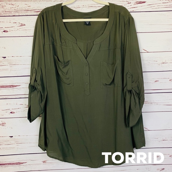 torrid Tops - Like NEW Torrid Olive Green 3/4 Sleeve Blouse